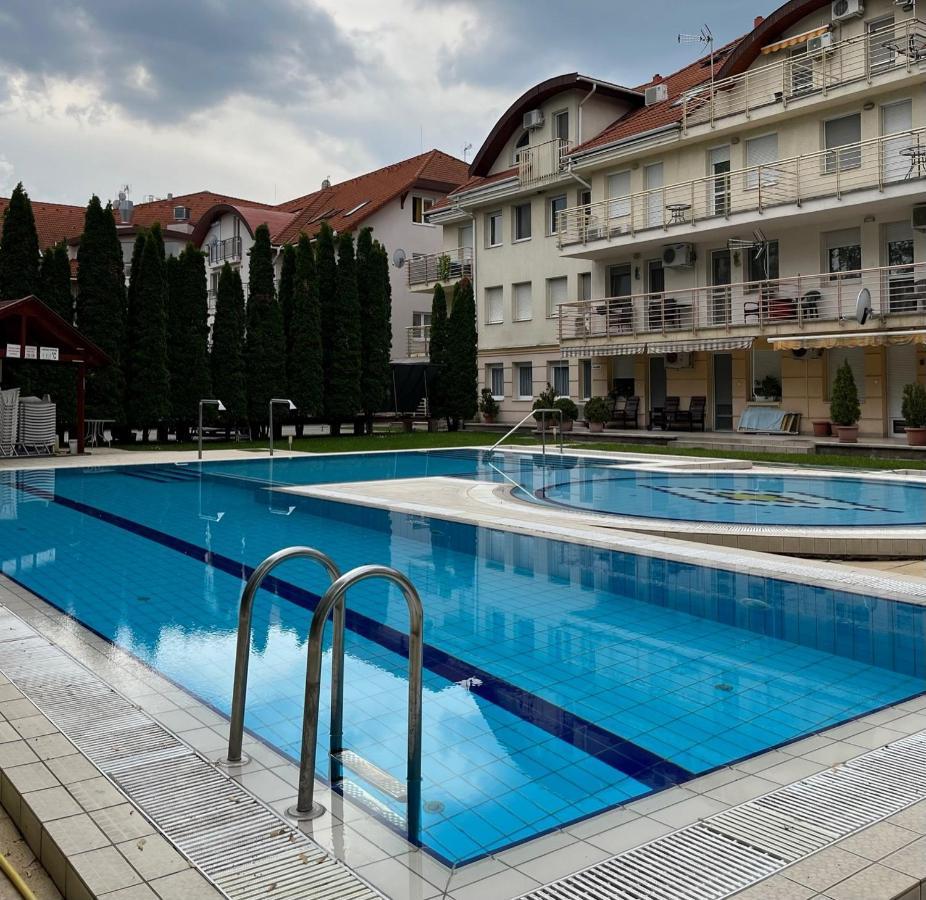 Brookforest Apartman Hajdúszoboszló Exterior foto